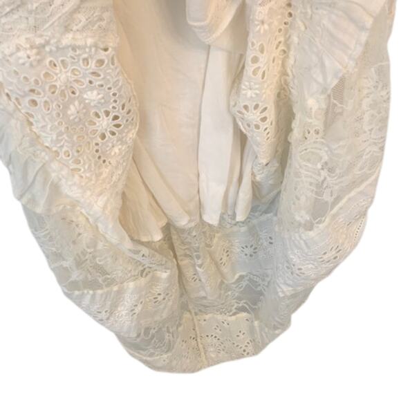 ANTHROPOLOGIE Liliana Lace Eyelet Maxi Dress | 2 - Picture 7 of 10